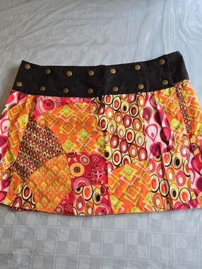 Reversible 2 Prints Geometric Mini Skirt with Black Studded Adjustable Waist